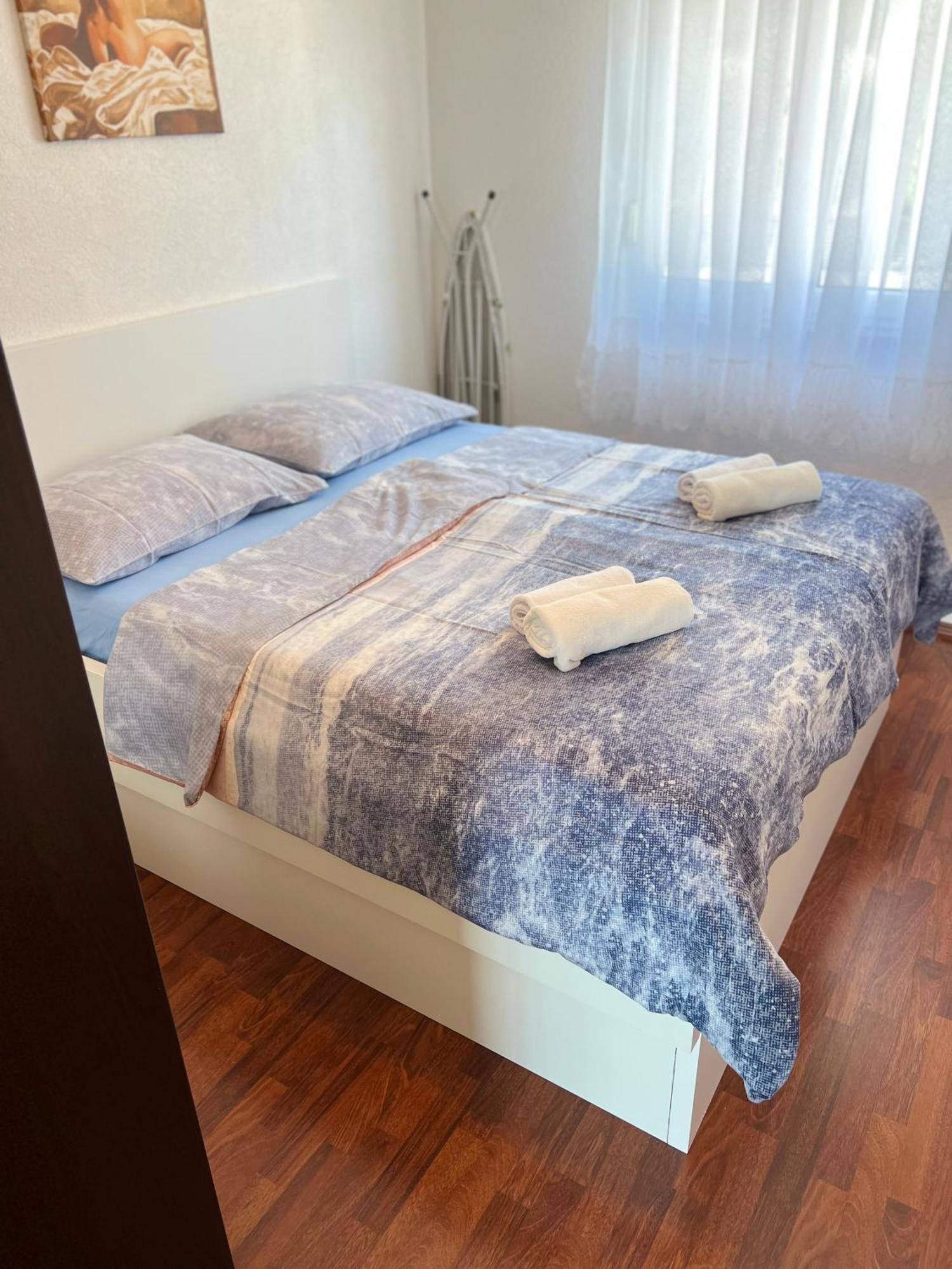 Apartments Mauro 诺维·维诺多尔斯基 外观 照片